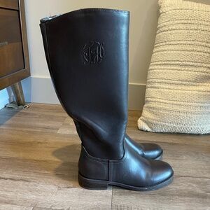 Like new size 8M Tommy Hilfiger Riding Boots